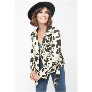 ✨2x HP!✨ Cream & Black Cow Print Denim Moto Jacket NWT 🐮